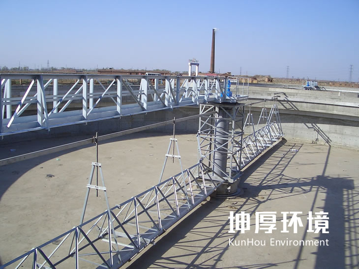 刮泥機安裝現場